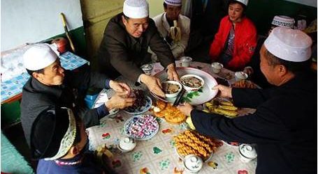 صين تفرض قيوداً على مسلمي “شينغيانغ” لمنعهم من صيام رمضان