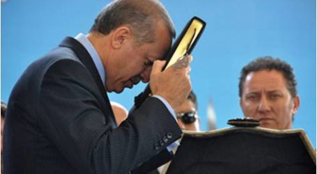 أردوغان: عندما تنسى الأمة دينها تفقد استقلالها