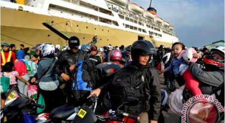 إندونيسيا: وسائل النقل تشهد اكتظاظا بمناسبة عيد الفطر.