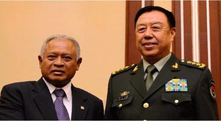 إندونيسيا: وزير الدفاع الاندونيسي يلتقي بمسؤول عسكري صيني بارز