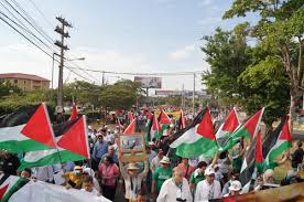 مسيرة في أرجنتين تنديدا بالقصف العسكري الإسرائيلي في غزة