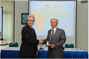 إندونيسيا: افتتاح المركز الدراسي الإفريقي بجامعة الأزهر الاندونيسية