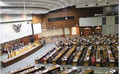 إندونيسيا:البرلمان الاندونيسي يصادق على مشروع قانون لضمان المنتج حلال