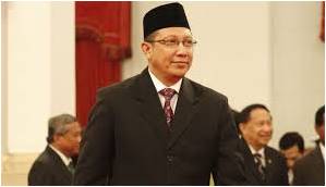 وزير الشؤون الدينية الإندونيسي : المدارس الإسلامية لا تعلم التطرف