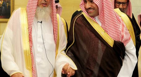 مفتي عام السعودية : على شبابنا عدم الانخداع بالآراء المضللة واتباع الشبهات واللحاق بأحزاب الفتنة