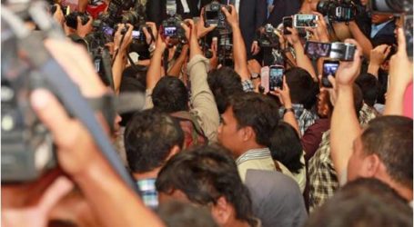 إندونيسيا:  مارك زوكربيرج وجوكوي في اختام  مجانين الفيسبوك – الاندونيسيين