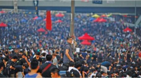 رئيس إقليم هونغ كونغ: المظاهرات خرجت عن السيطرة