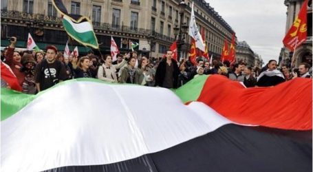 الحزب الحاكم بفرنسا يعد مشروعا لمطالبة السلطات بالاعتراف بفلسطين
