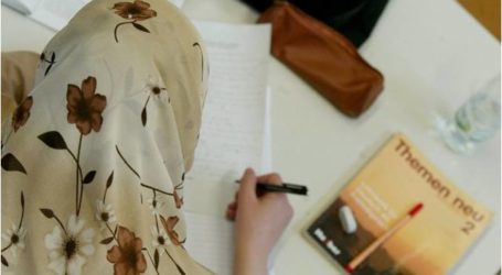 سويسرا: مبادرة شعبية لحظر الحجاب بالمدارس