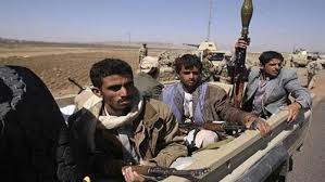 الحوثيون يفشلون في السيطرة على جزيرة حنيش