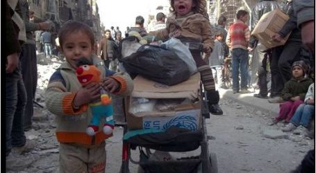 النظام السوري يقصف مخيم اليرموك بالبراميل المتفجرة ومدافع الهاون