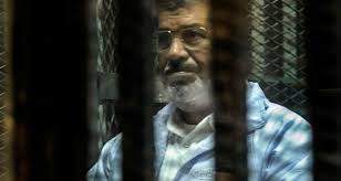 محكمة مصرية تقضي بالسجن 20 عاما على محمد مرسي