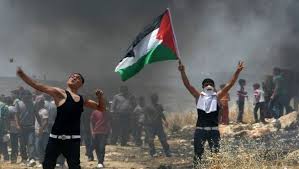 استطلاع: 64% من الفلسطينيين يرون حلمَ الدولة بعيدًا