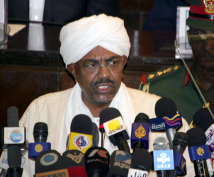 “الرئيس السوداني يتوجه الى جاكرتا والخارجية تعتبر الرحلة “عادية