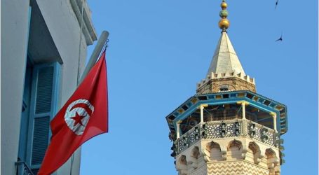 إقالة مسئول ديني بتونس لاتهامه مفكرًا بـ”تحريف” معاني القرآن والسنة