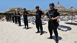حالة الطوارئ في تونس، حثت إندونيسيا مواطنيها فيها على توخي الحذر