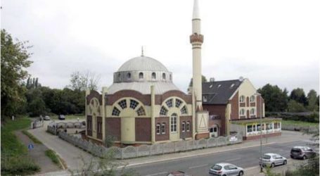 مجهول يحاول إحراق مسجد غربي ألمانيا