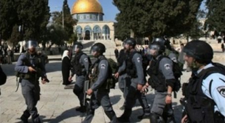 قوات الاحتلال الاسرائيلي تقتحم المسجد الأقصى