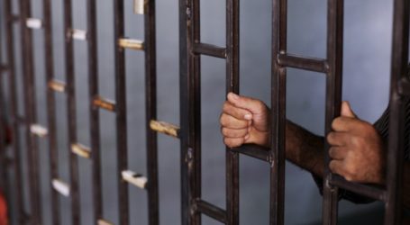 17 أسيرا مضربا عن الطعام في سجون الاحتلال