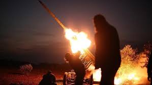 الحوثيون يعلنون إطلاق صاروخ باليستي تجاه مطار “أبها” جنوبي السعودية
