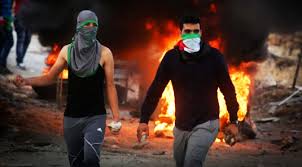 حماس: الانتفاضة والمقاومة نحو التصعيد خلال 2016