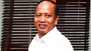 وزير العلوم الإندونيسي يتراجع عن انتقاد “المثلية” بسبب الضغوط