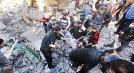 40  قتيلاً في مجزرة للطيران الروسي على سوق شعبي بريف إدلب