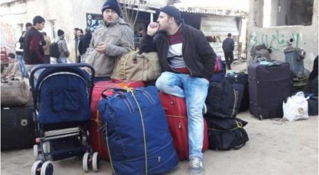 2439 فلسطينيا يغادرون غزة عبر معبر رفح في 3 أيام