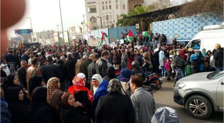 تظاهرة في غزة رفضا لتقليص خدمات الاونروا لفلسطيني لبنان