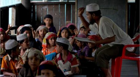 ميانمار: روهنجيون يناشدون المسلمين مساعدتهم لإعادة بناء مدرسة