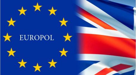 انقسام البريطانيين بشأن الانسحاب من الاتحاد الأوروبي