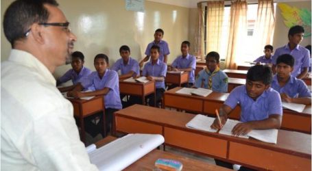 البنك الإسلامي” يسلم 34 مدرسة وملجأ في بنغلاديش في إطار برنامج “فاعل خير”