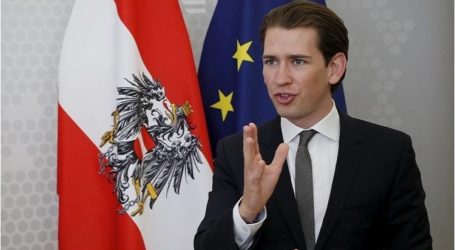 وزير الخارجية النمساوي يطالب باعتراض اللاجئين في البحر وإعادتهم من حيث أتوا