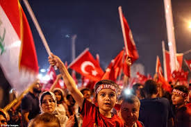 لليوم التاسع.. الأتراك يواصلون التظاهر تنديدًا بمحاولة الانقلاب الفاشلة