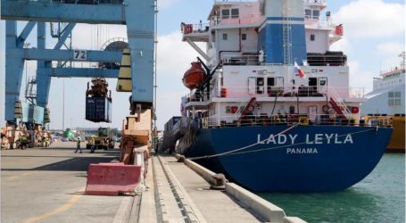 بدء توزيع المرحلة الثانية من مساعدات السفينة التركية “ليدي ليلى” في غزة
