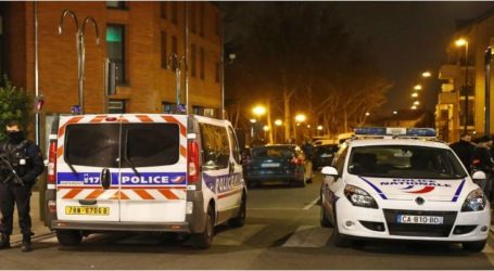 الشرطة الفرنسية تداهم مسجدا ومنزلا بضاحية أرجنتوي شمال باريس
