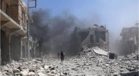 مقتل 15 من عائلة واحدة جراء براميل النظام المتفجرة على حلب