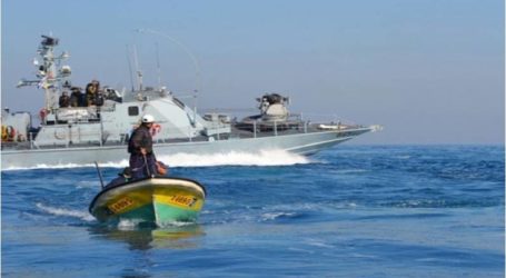 الاحتلال يعتقل 5 صيادين قبالة شاطئ شمال قطاع غزة