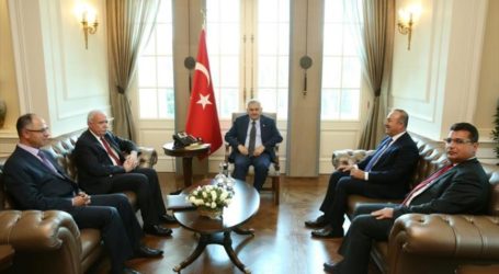 تركيا يستقبل وزير خارجية فلسطين في أنقرة