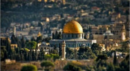 عريقات: تصريحات “ترامب” بشأن القدس تؤكد الحاجة لوضع حد للاحتلال الإسرائيلي