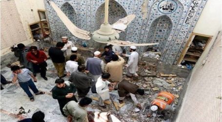 16 قتيلاً في تفجير انتحاري بمسجد في باكستان