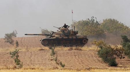 تركيا تتقدم غربا في هجوم على الدولة الإسلامية في سوريا