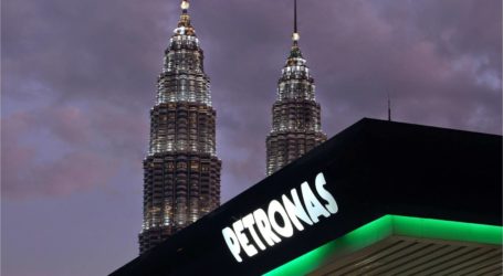 إندونيسيا تدعو بتروناس إلى استكشاف مربعات نفطية جديدة