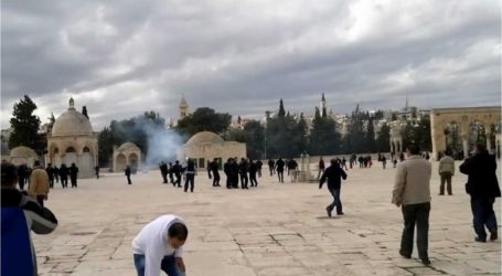 مؤسسات مقدسية تحذر من استمرار الاقتحامات الإسرائيلية للمسجد الأقصى