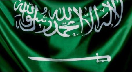 السعودية توقف إمام مسجد عن الخطابة والإمامة بسبب “فيديو التبرك”