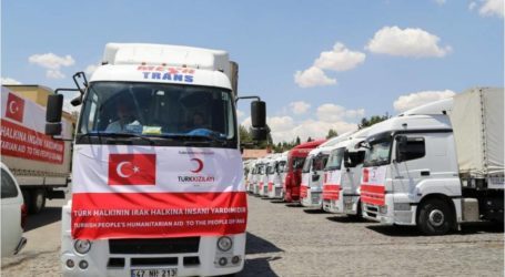 الهلال الأحمر التركي يرسل 20 شاحنة مساعدات إنسانية إلى العراق