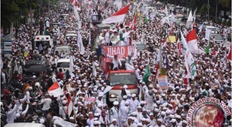 إندونيسيا: شوارع جاكرتا تشهد مسيرة سلمية ضخمة