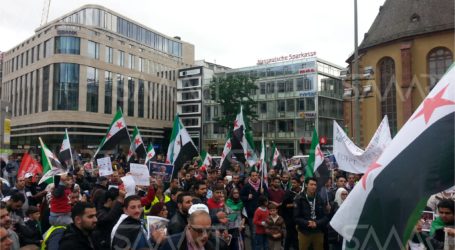 مظاهرات تضامن مع حلب في عدد من المدن الأوروبية