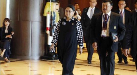 وزير الخارجية  “ريتنو مارسودي” تصل إلى دكا لسباق الماراثون الدبلوماسي