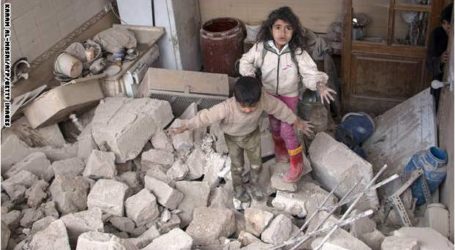 الأسد يواصل قصف أحياء حلب المحاصرة بالبراميل المتفجرة